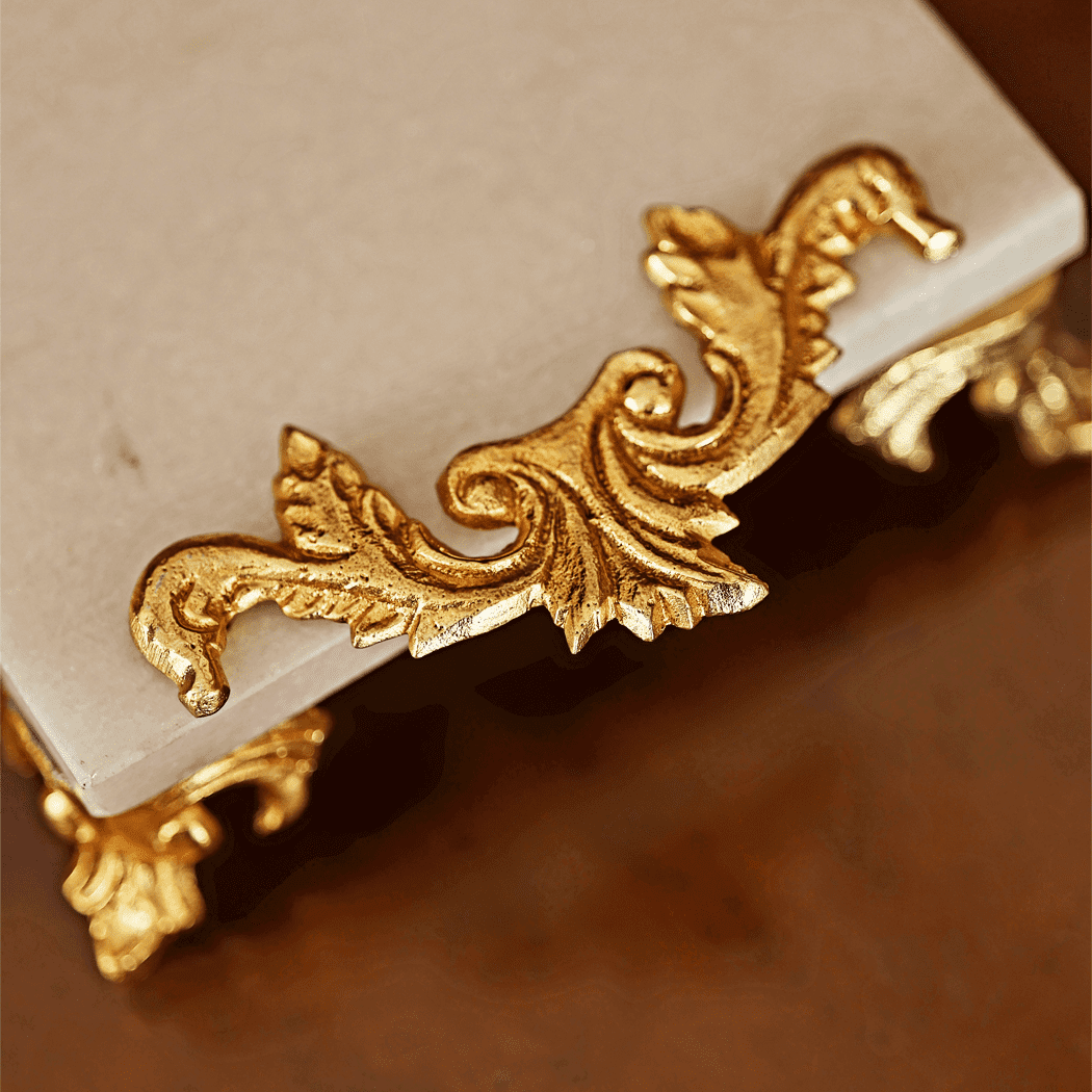 ROYALE CARRARA MARBLE TRAY