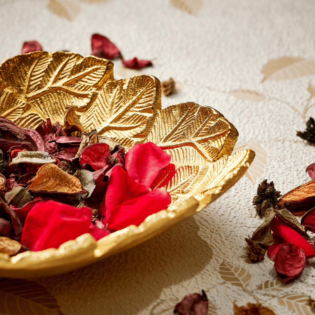 MAPLE LEAF BOWL
