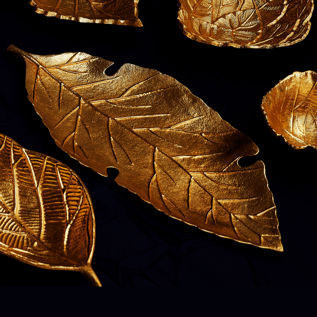 WALLNUT LEAF PLATTER